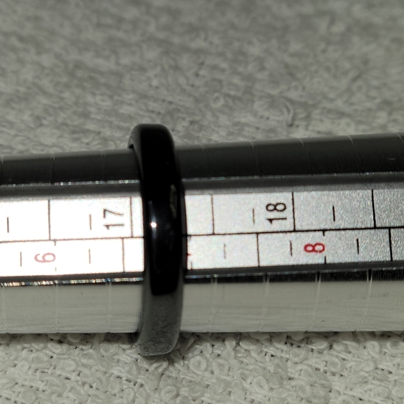 Hematite Ring  size 7 - Picture 1 of 3